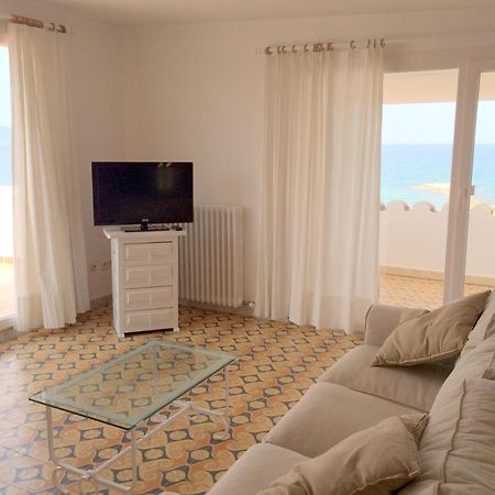 Apartaments La Palmera, Terrace & Pool 산트마르티 뎀푸리에스 외부 사진