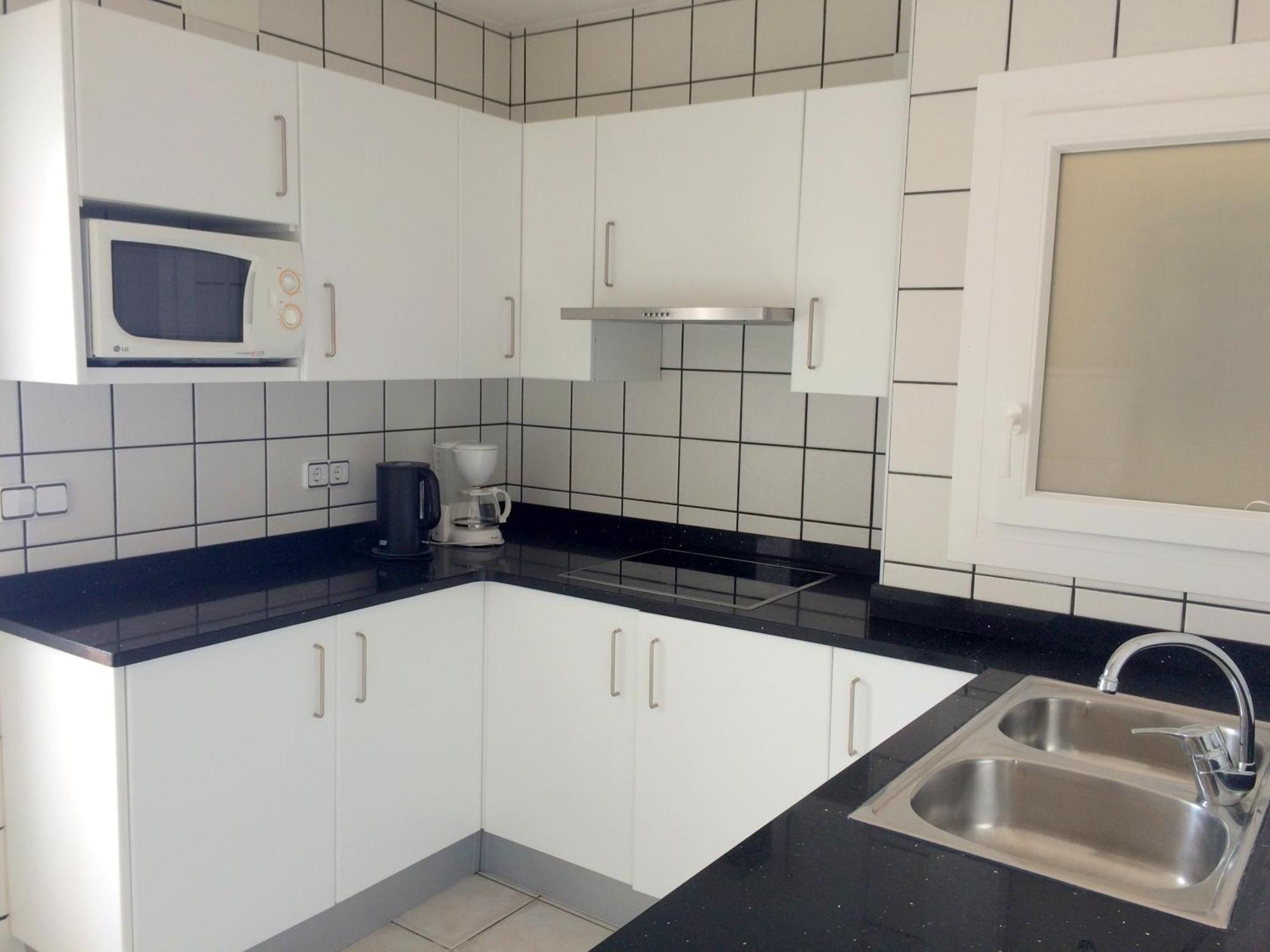 Apartaments La Palmera, Terrace & Pool 산트마르티 뎀푸리에스 외부 사진