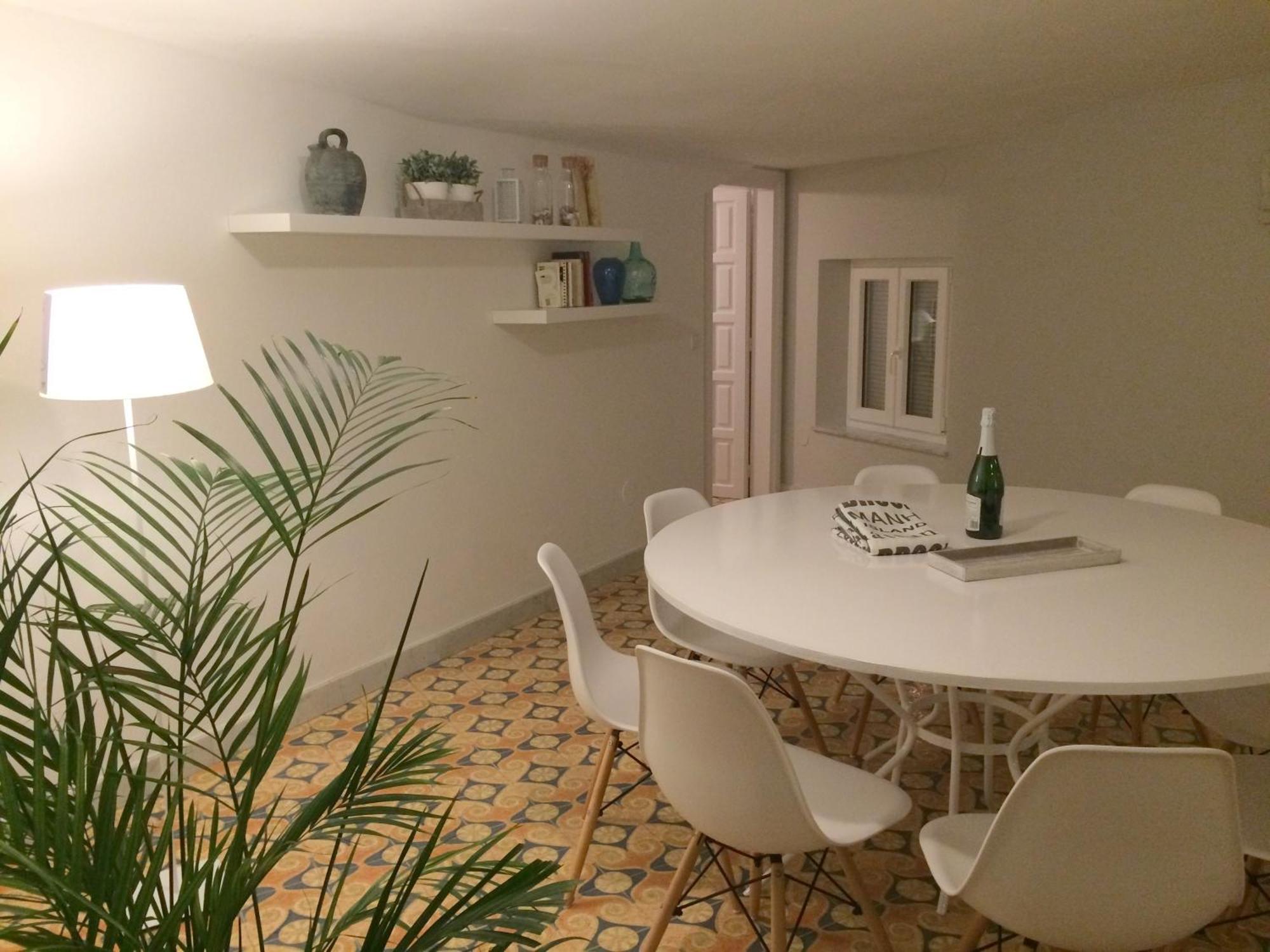 Apartaments La Palmera, Terrace & Pool 산트마르티 뎀푸리에스 외부 사진