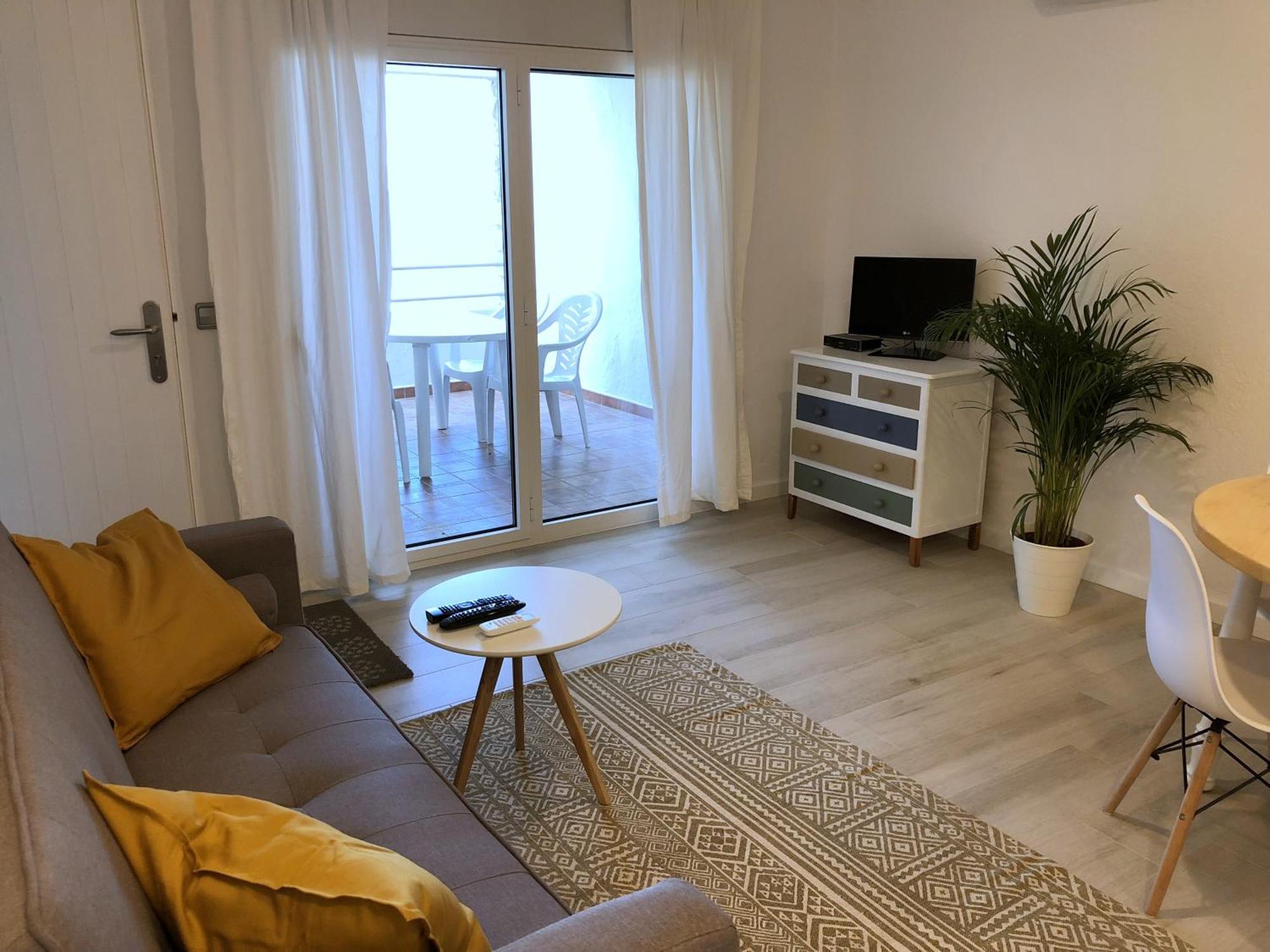 Apartaments La Palmera, Terrace & Pool 산트마르티 뎀푸리에스 외부 사진
