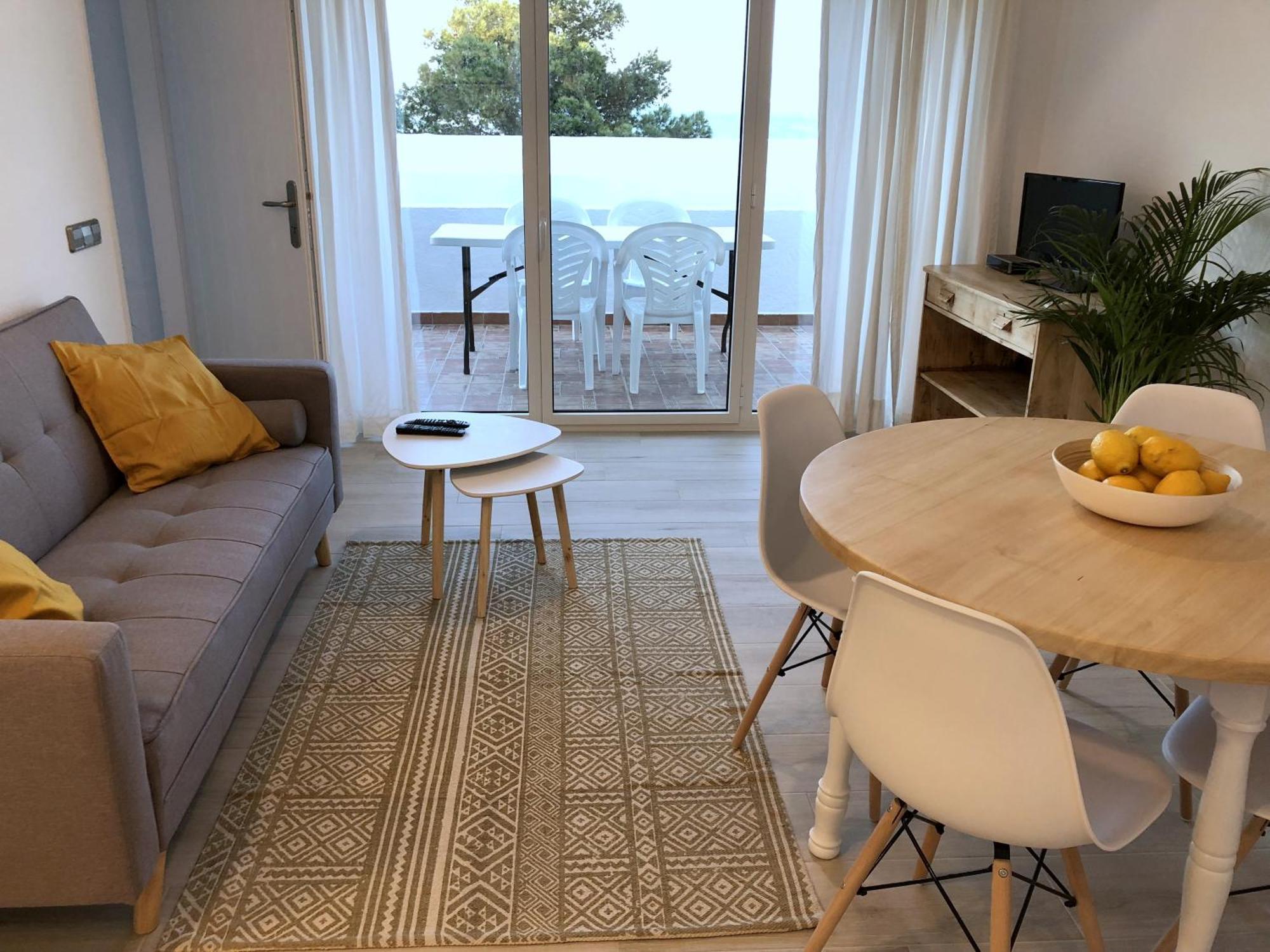 Apartaments La Palmera, Terrace & Pool 산트마르티 뎀푸리에스 객실 사진